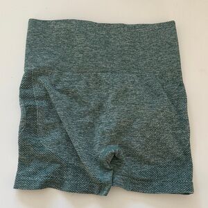 Athletic butt scrunch shorts